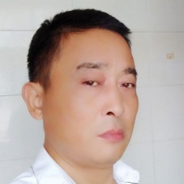 淡然倾心世界的照片