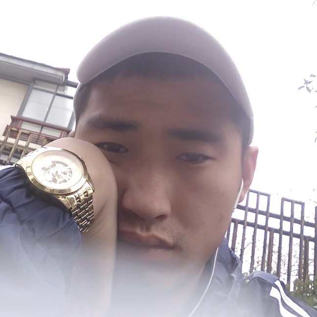 单纯无罪的照片