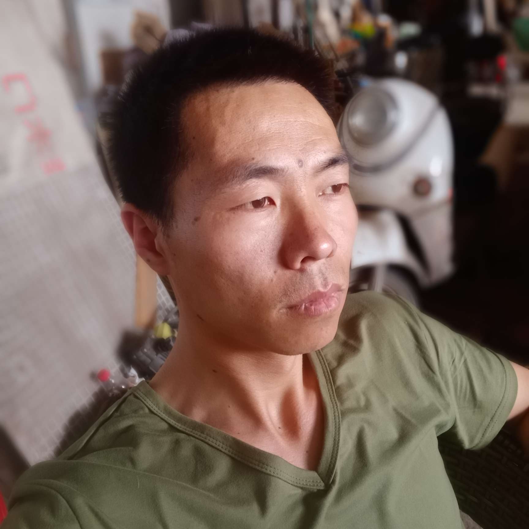 一二足以的照片