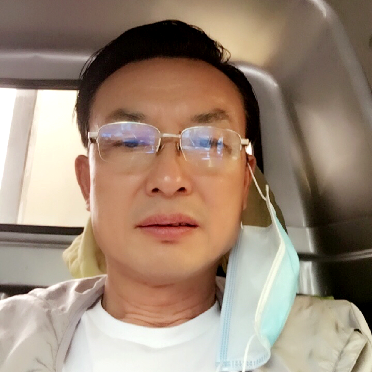 面包多么玩命的照片