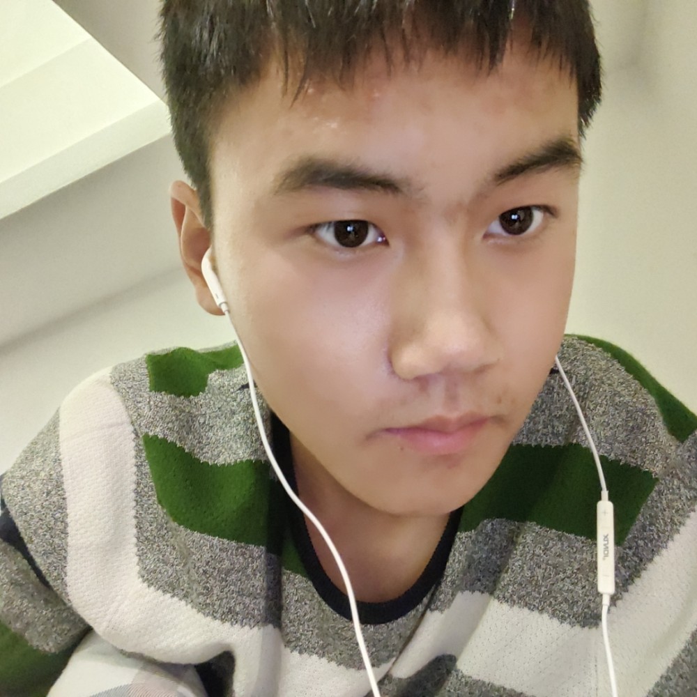 了咯了咯的照片