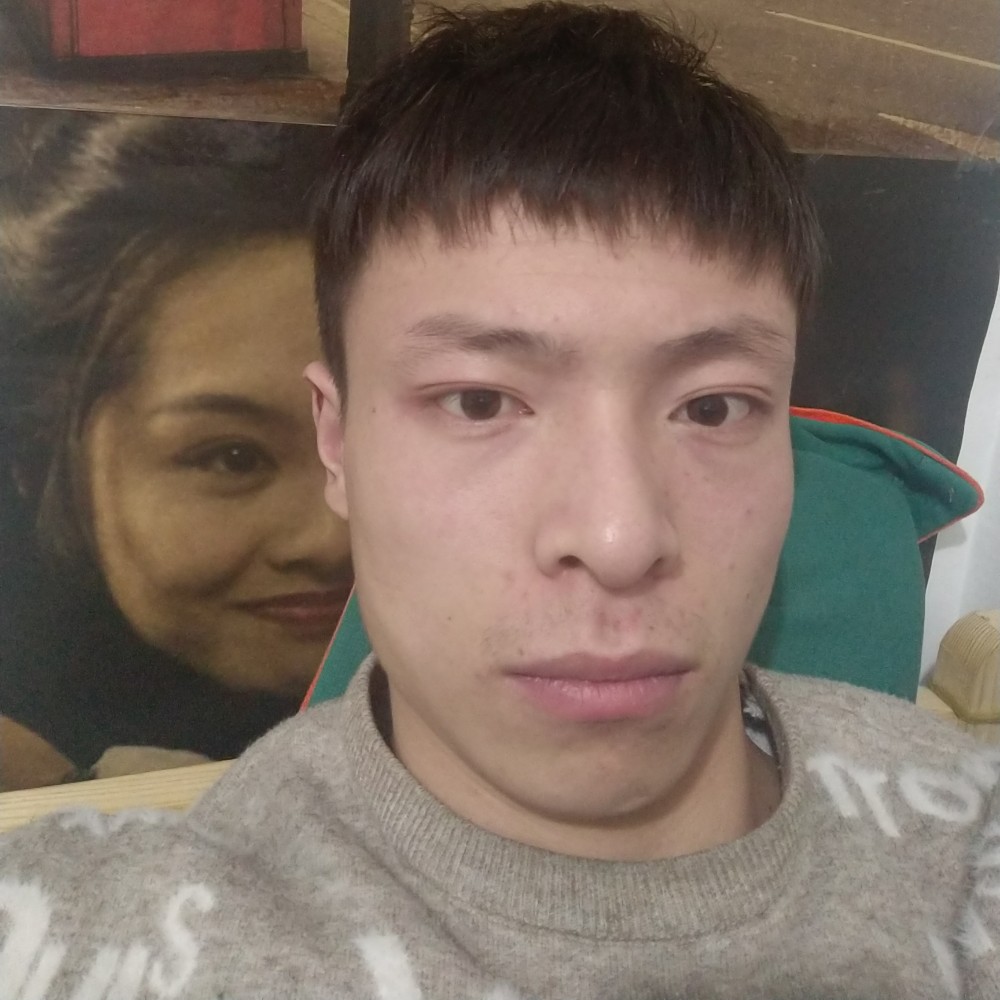 咣卟嘿的照片