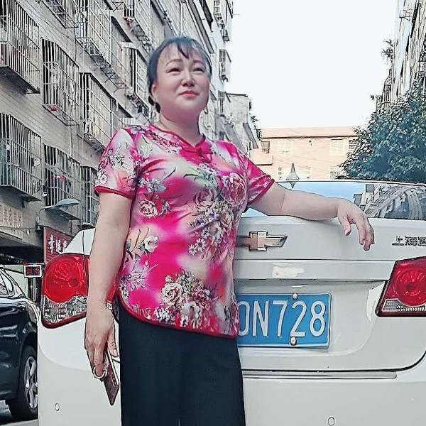 蜜粉保卫斑驳的照片