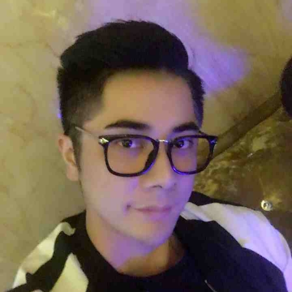 大气巨人的照片