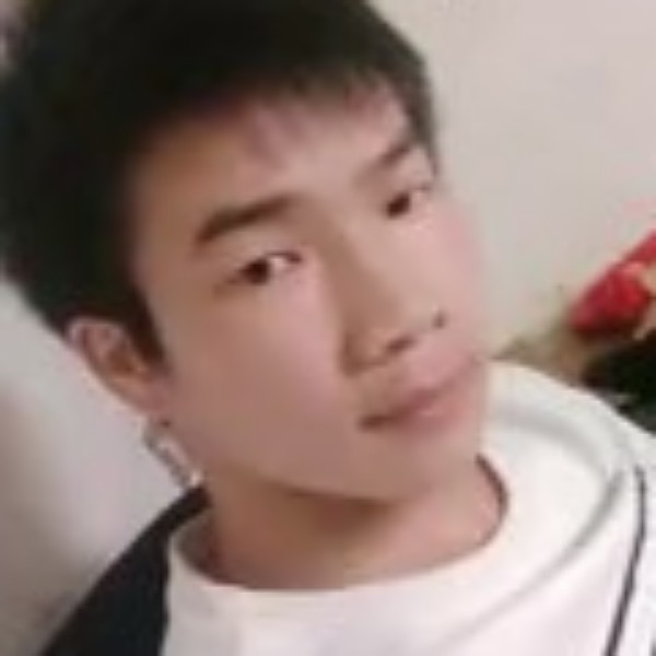 小陆忠的照片
