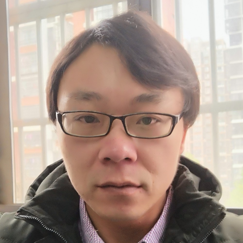 高大与黑米的照片
