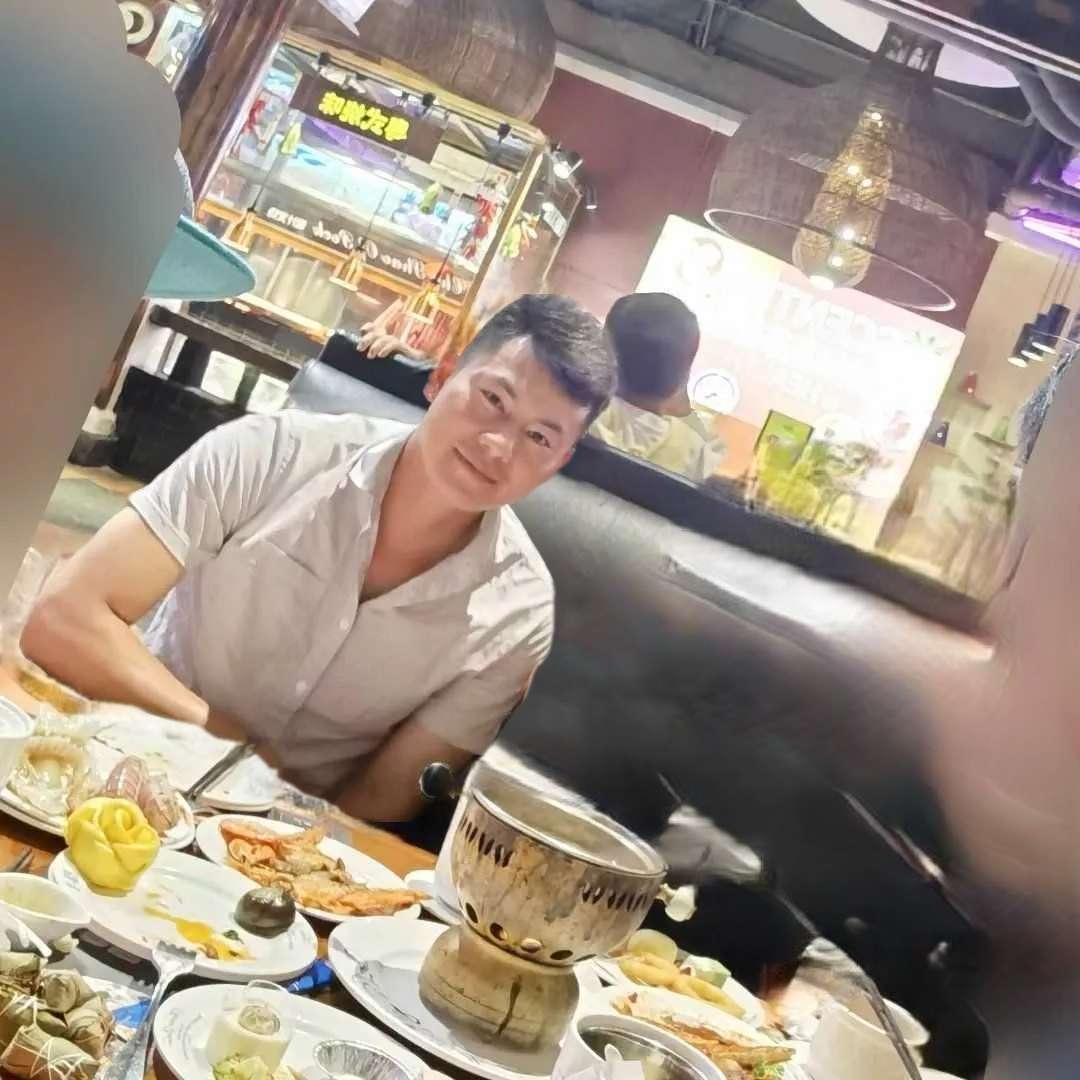 人与人之后的照片