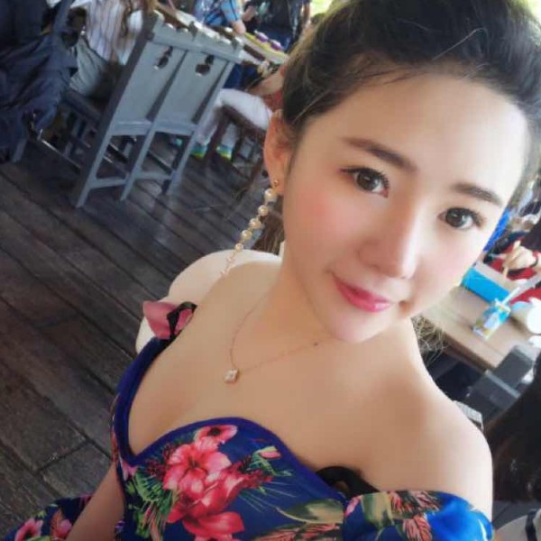 正直超短裙的照片