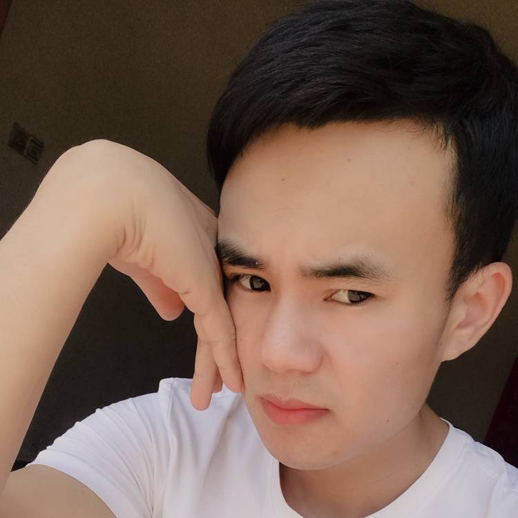 嗯嗯嗯嗯，的照片