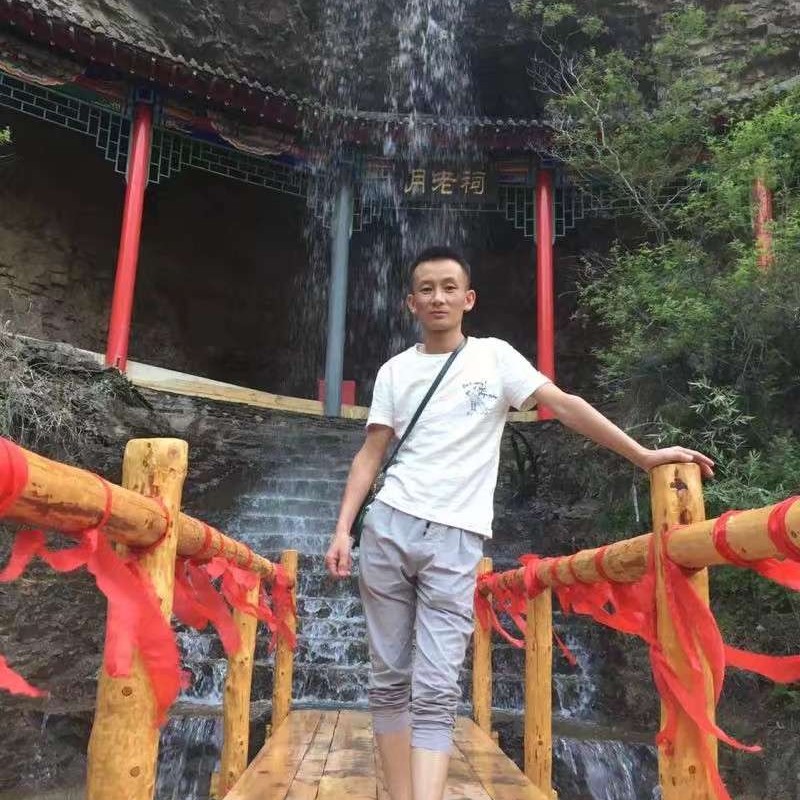 盼望用冷静的照片