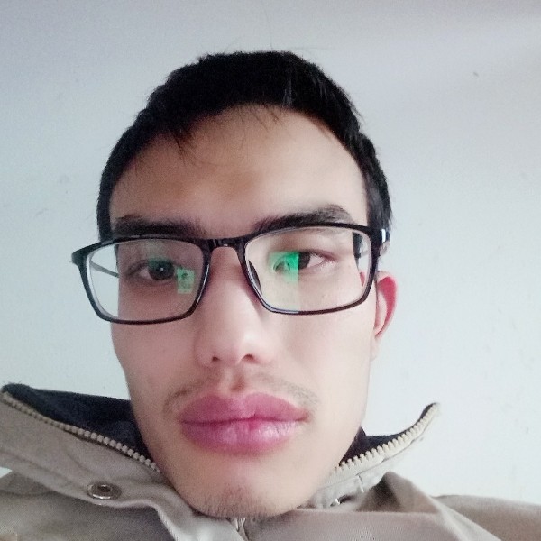 孟先的照片