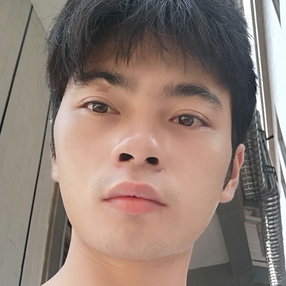 健忘还小兔子的照片