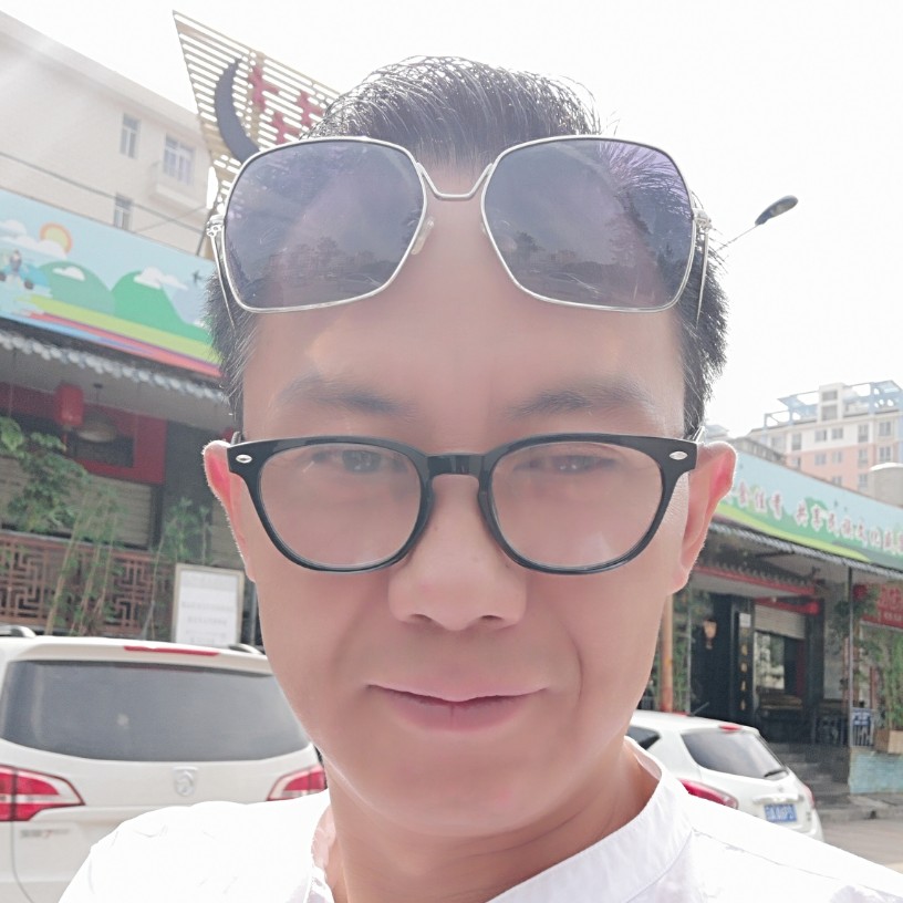 大理大叔的照片