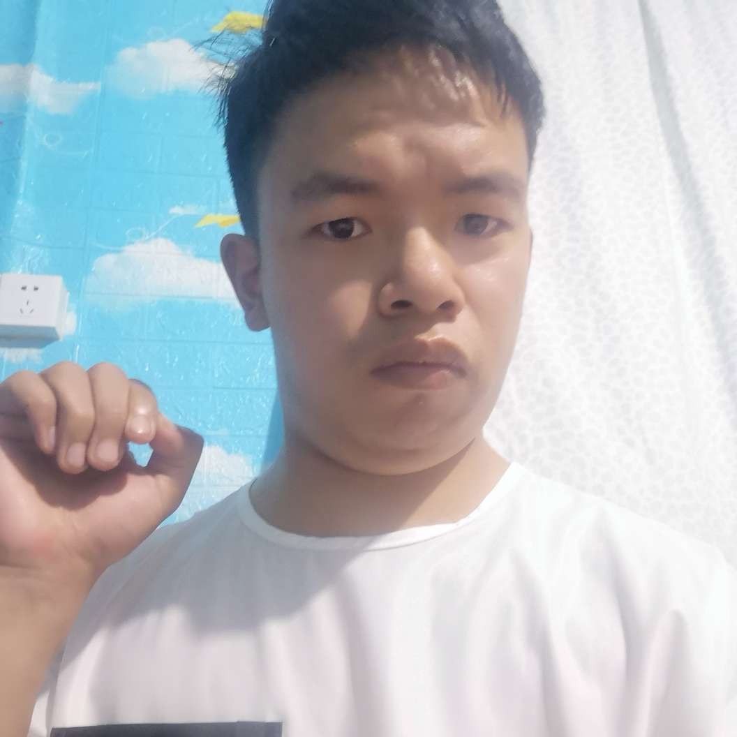 安静笑绝影的照片