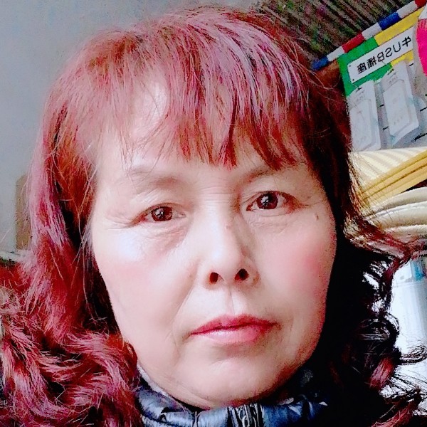 整齐深拥缥缈的照片