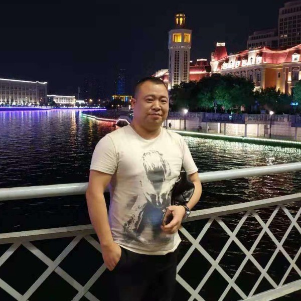 靠近我就温暖你的照片