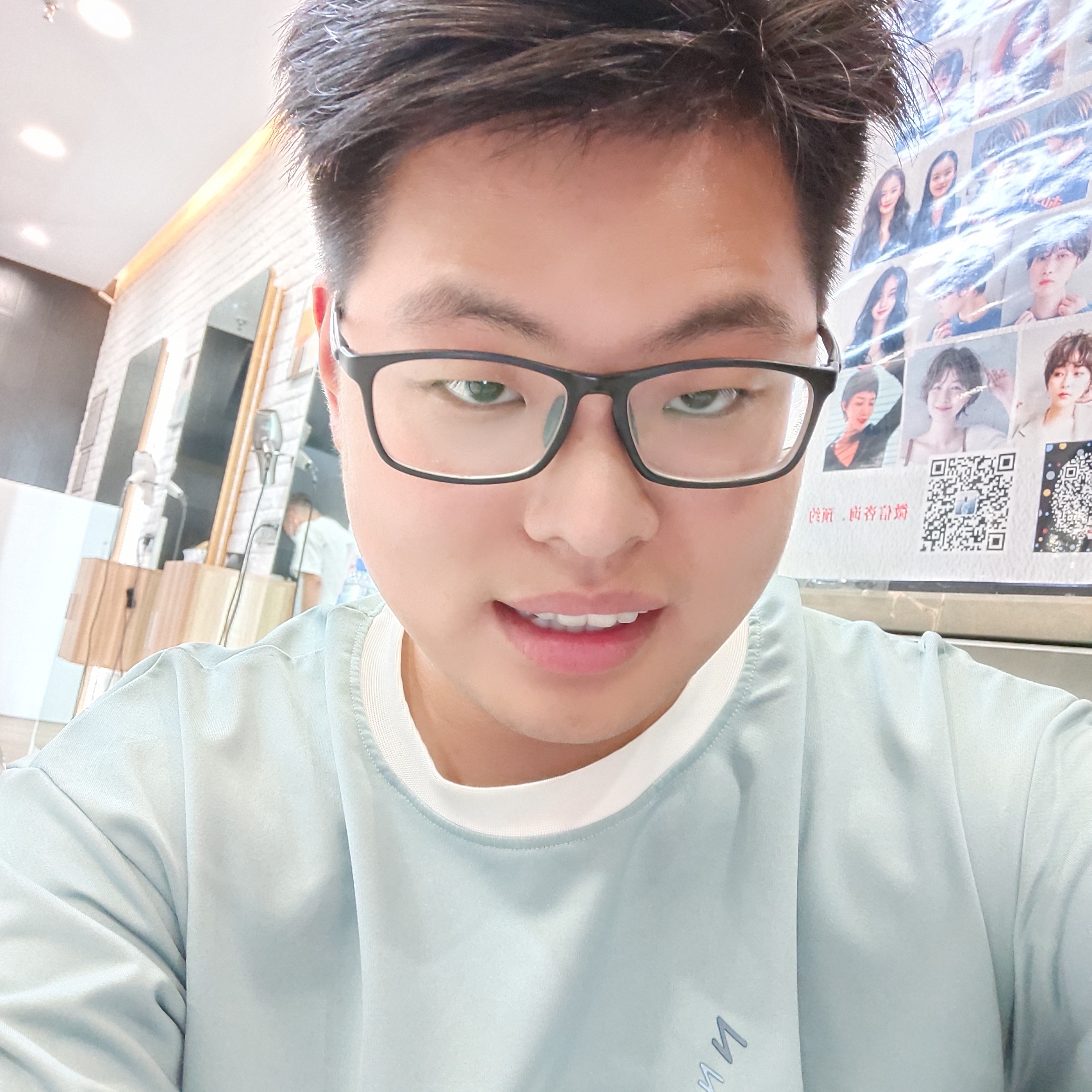 我来人间捡故事的照片