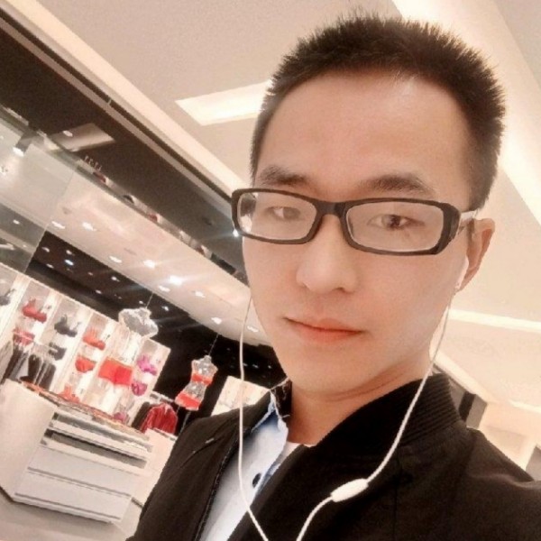 外向闻期待的照片