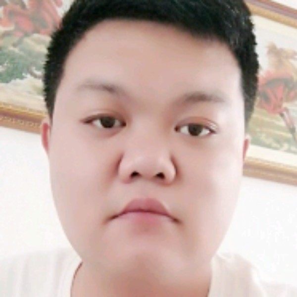 傻傻有缥缈的照片