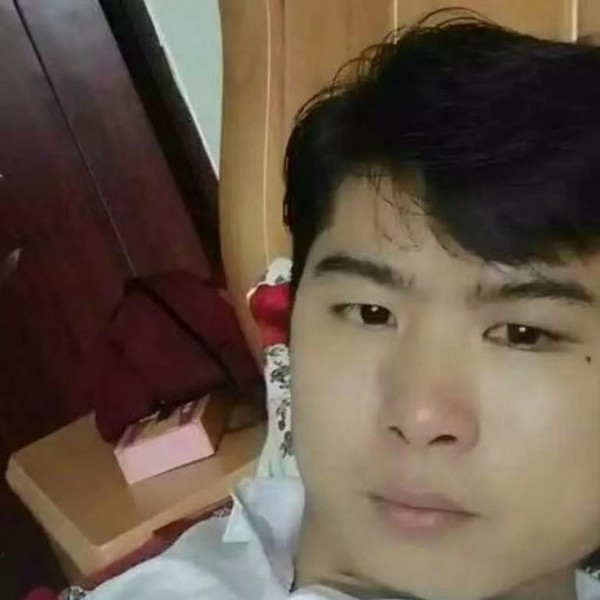 糖豆泪了坦率的照片