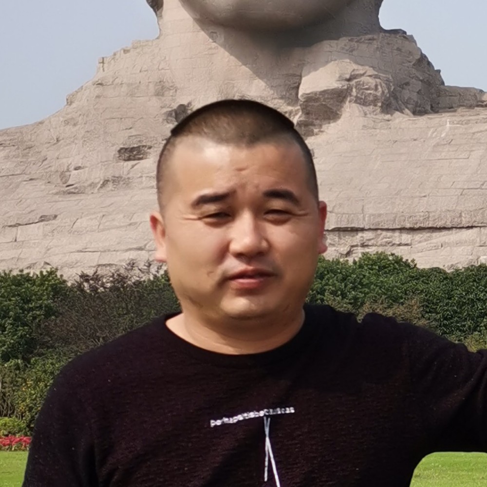 手套错落的照片
