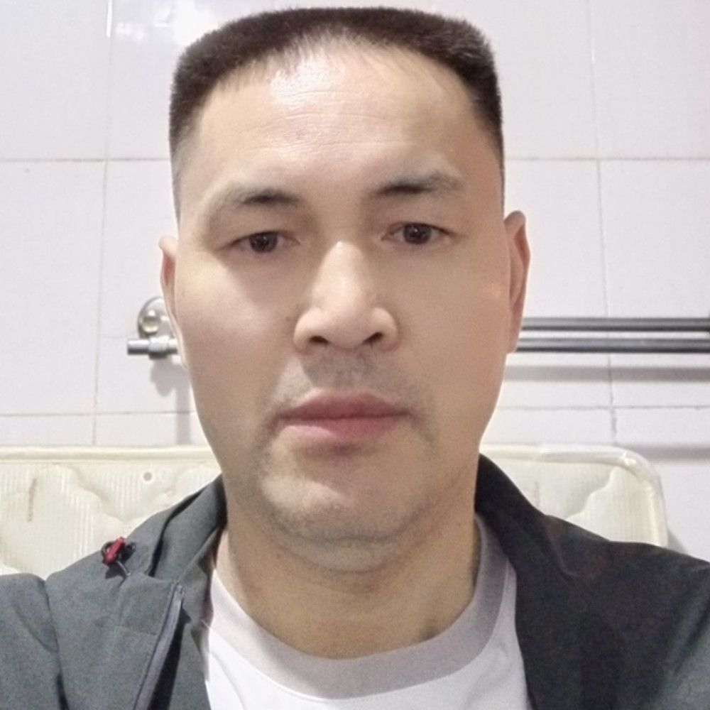 单身蹁跹旧颜的照片