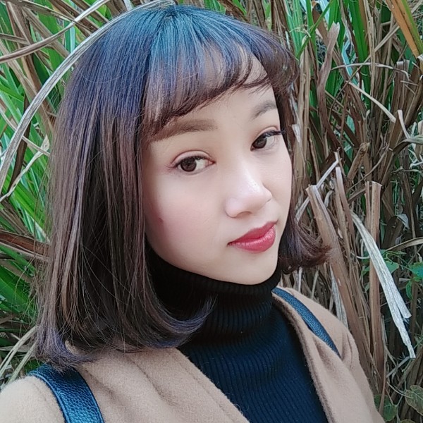 朴实台灯的照片