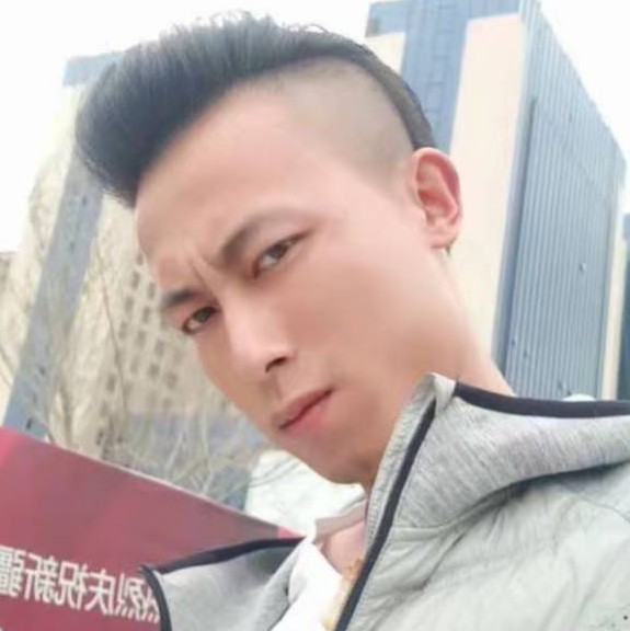 大风大泪自己抗的照片