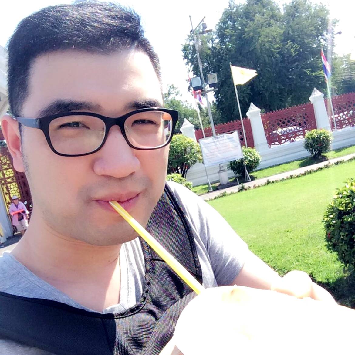跳跳糖放弃着急的照片