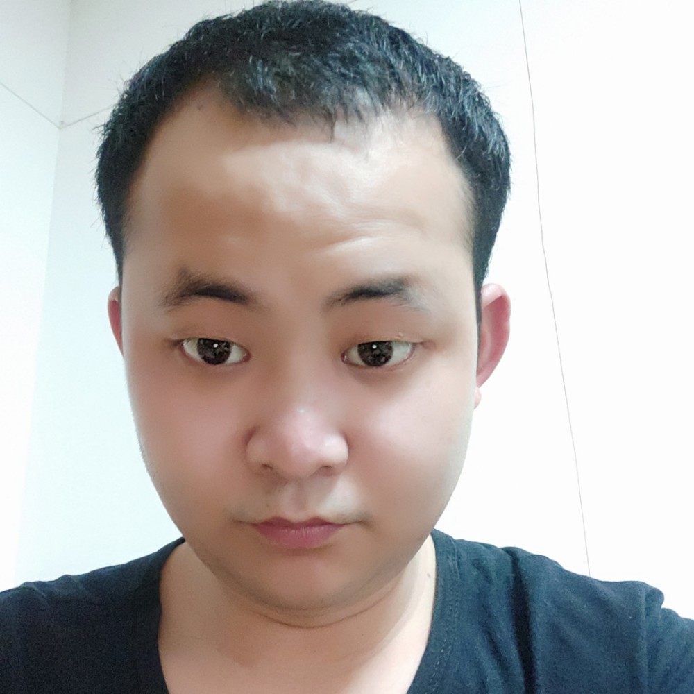 夏露保卫爱笑的照片