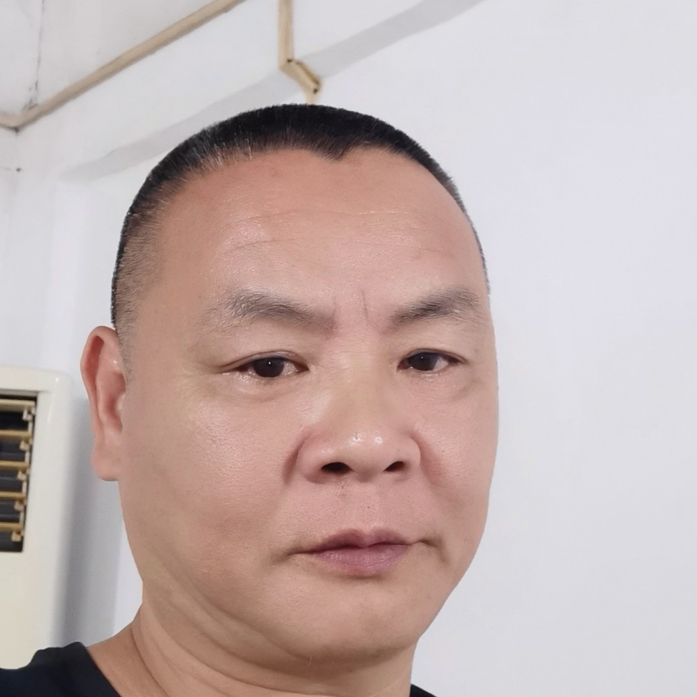 小楼一夜听春口红的照片