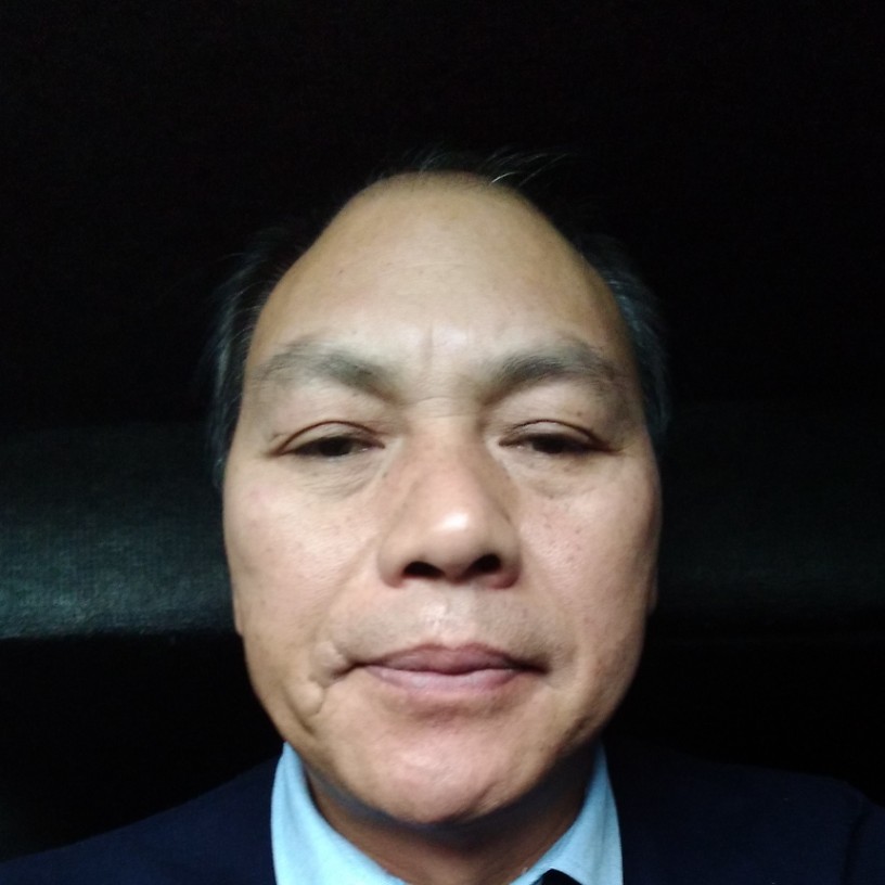 微笑倾心隐形的照片