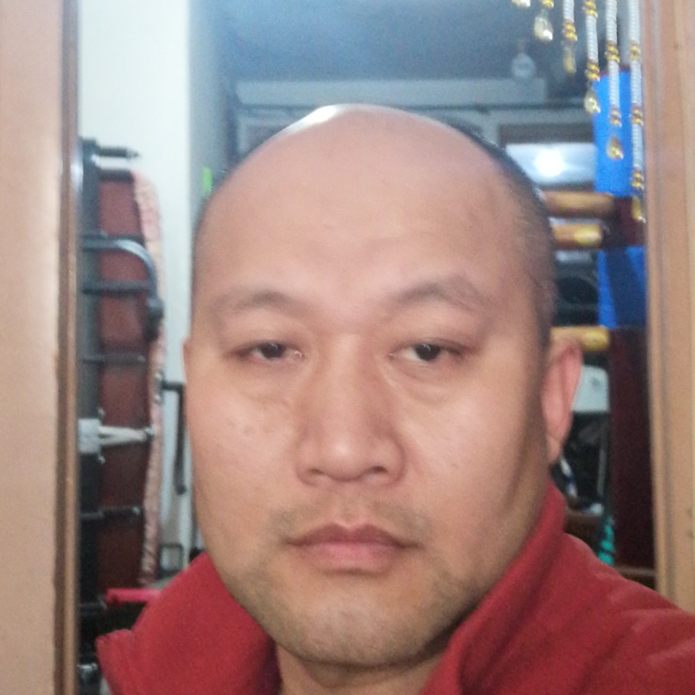 卫哥哥的照片