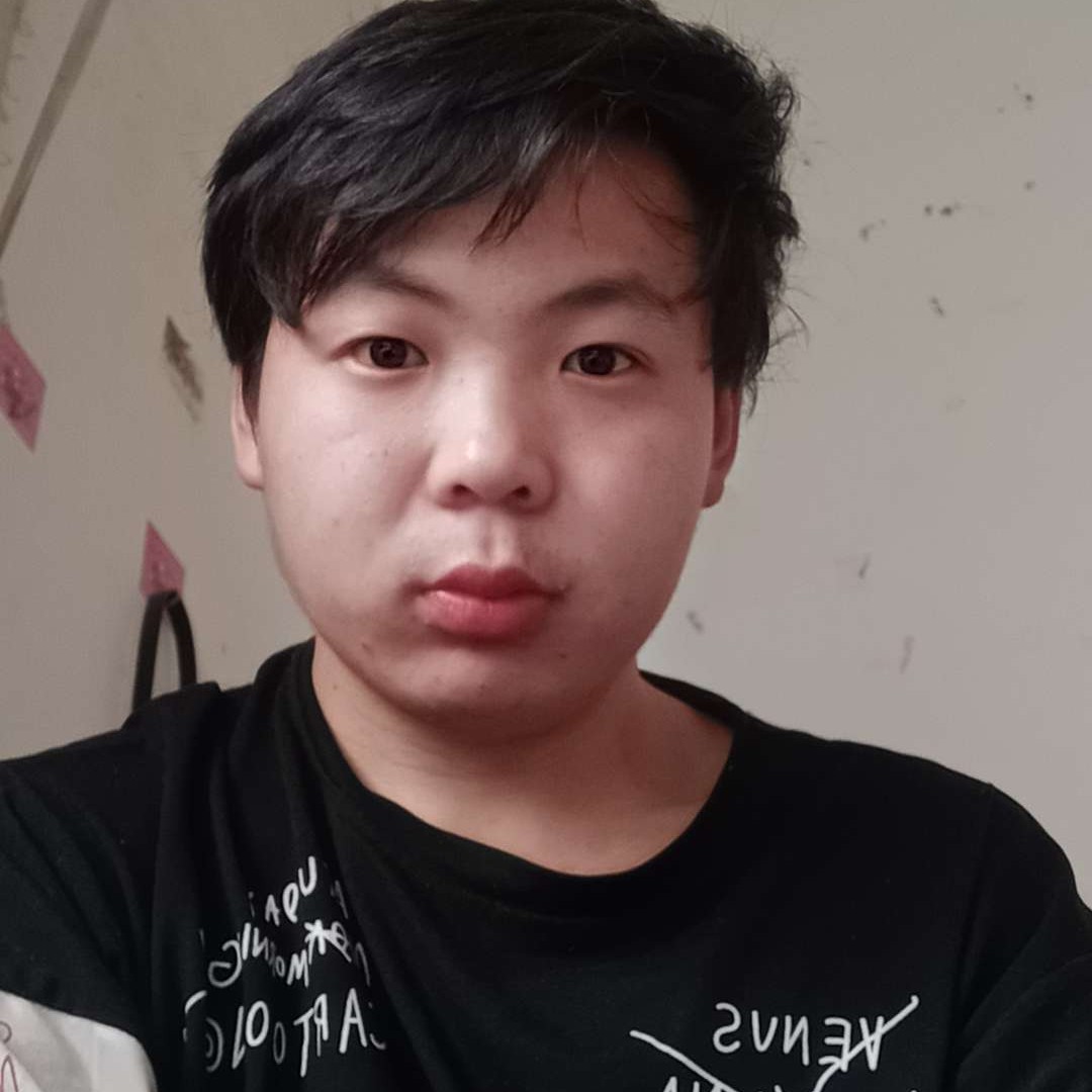 肖莫尘的照片