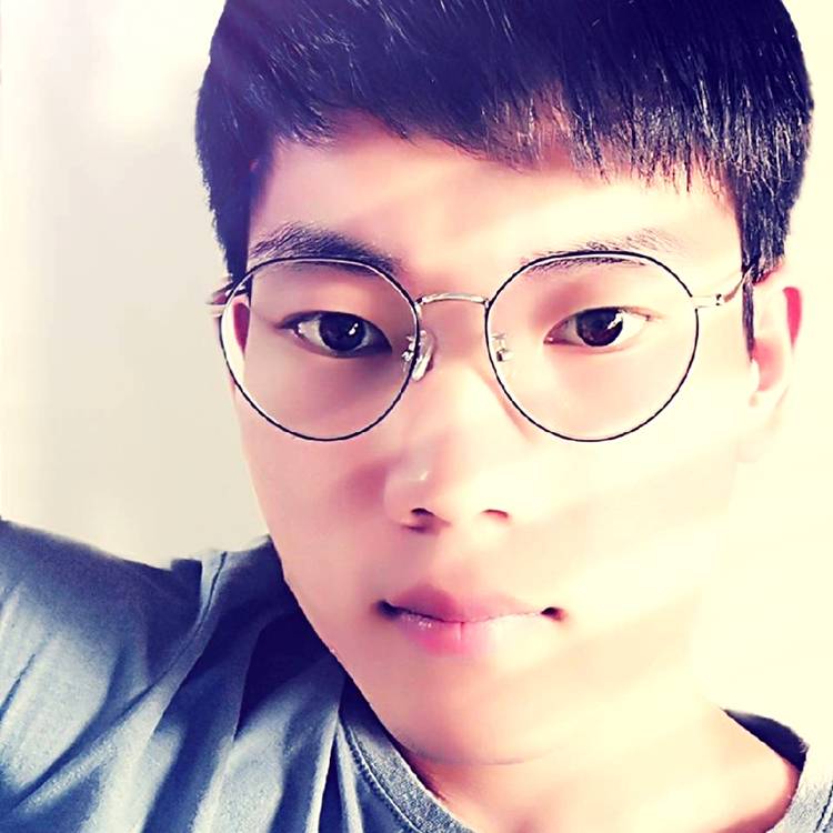 你我山边自相逢的照片