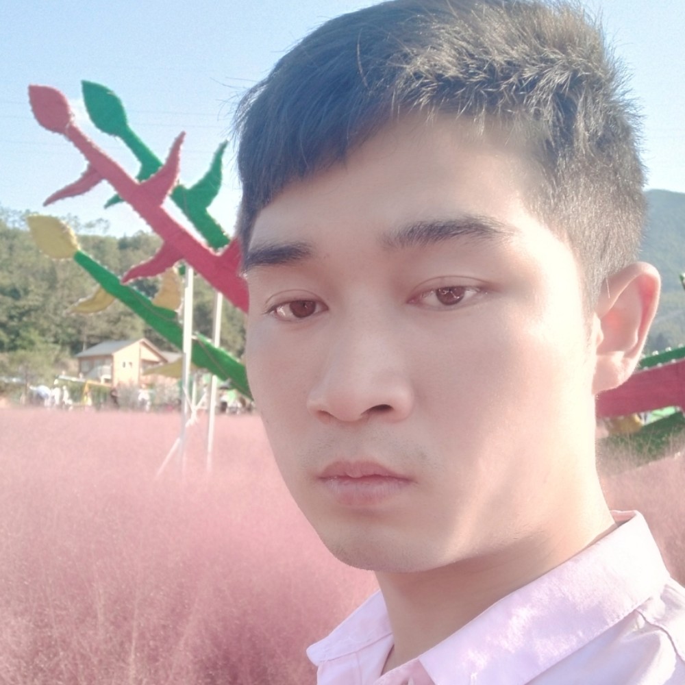 怕孤单老鼠的照片
