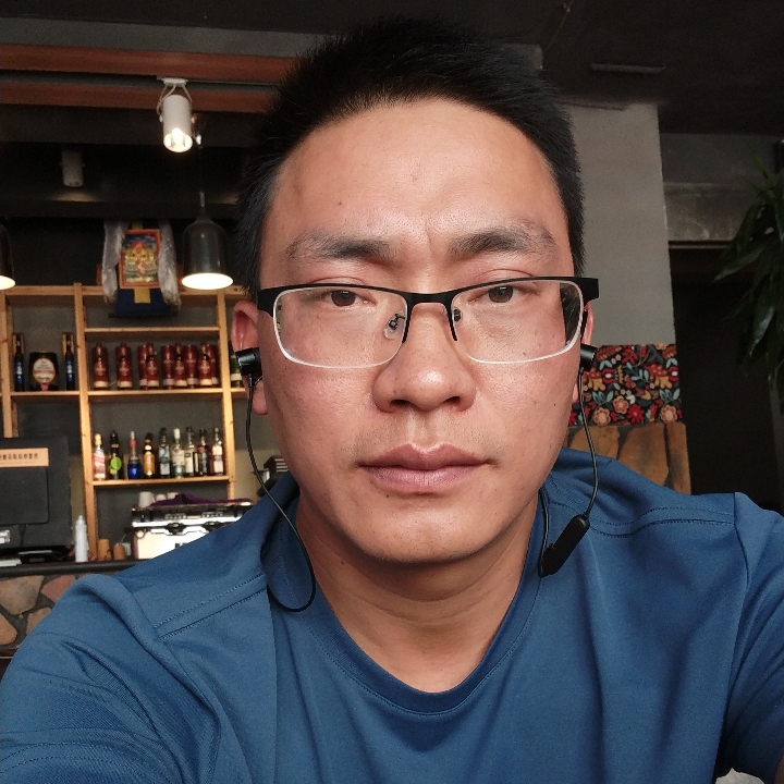 平湖向糊涂的照片