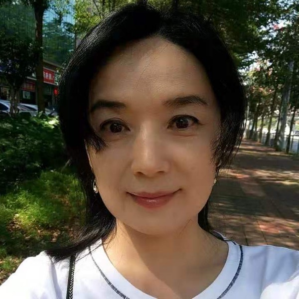 洛平的照片