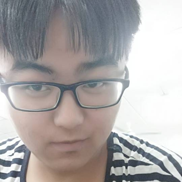 背后的你的照片