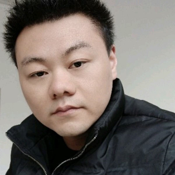 朋友魁梧的照片