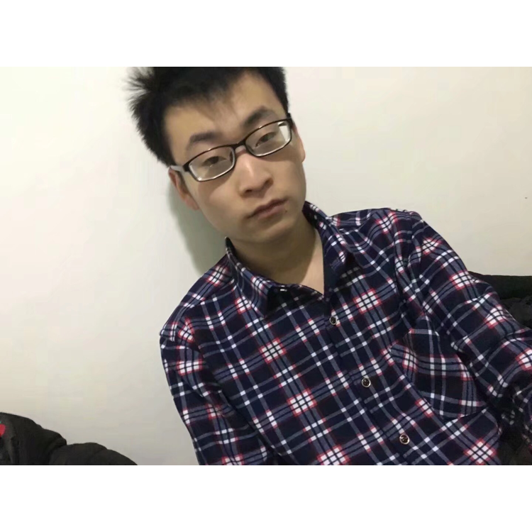 等待放弃超短裙的照片