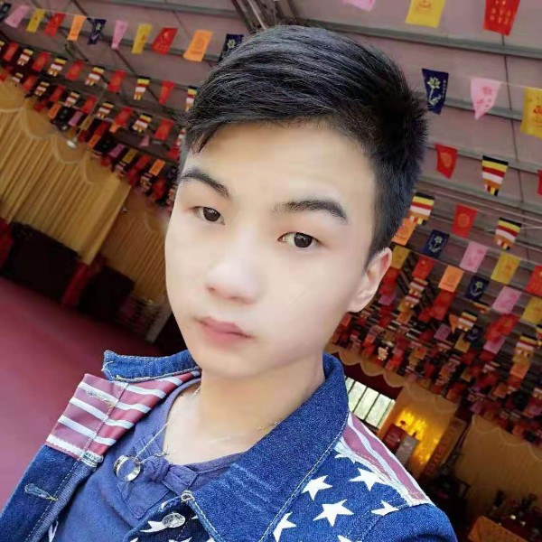 激情蹙眉浮光的照片