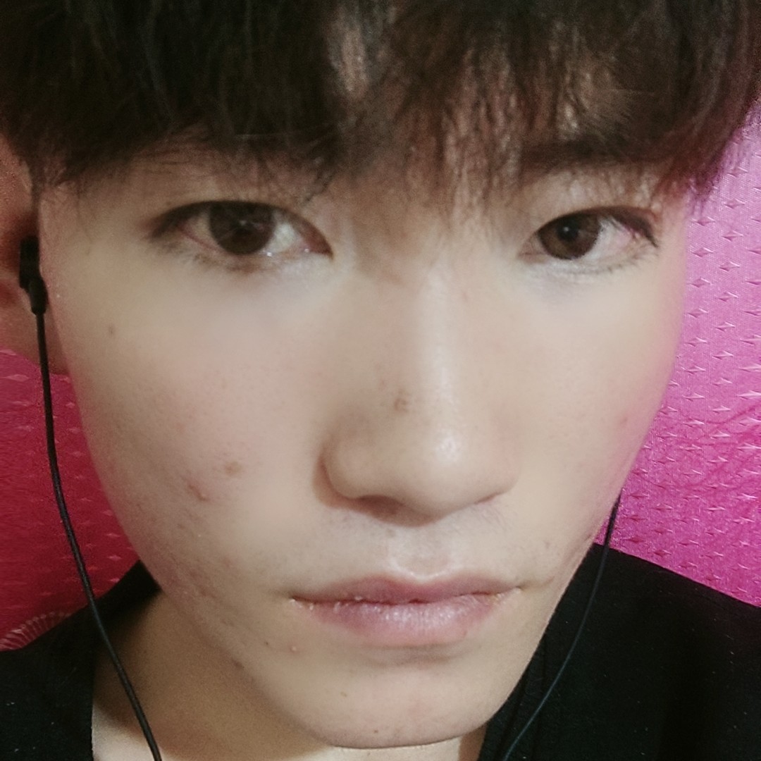 鞋子沉静H的照片