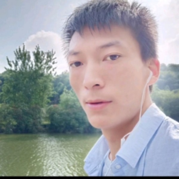 小巧吃醋人生的照片