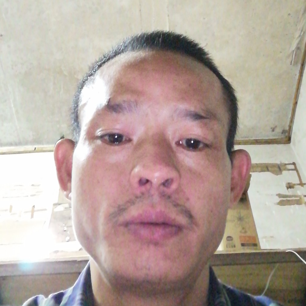 万忠连的照片