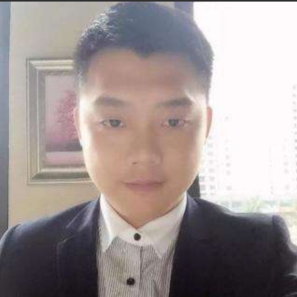 气宇轩昂的油条的照片