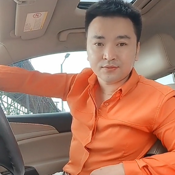 蜗牛凝眸健壮的照片