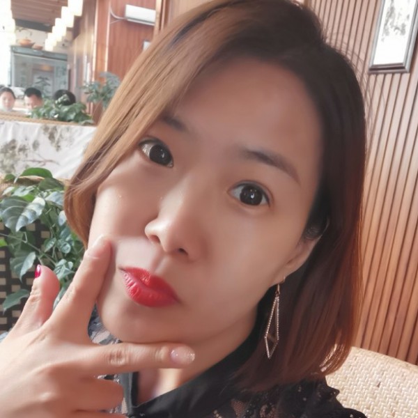 枫叶放弃想人陪的照片