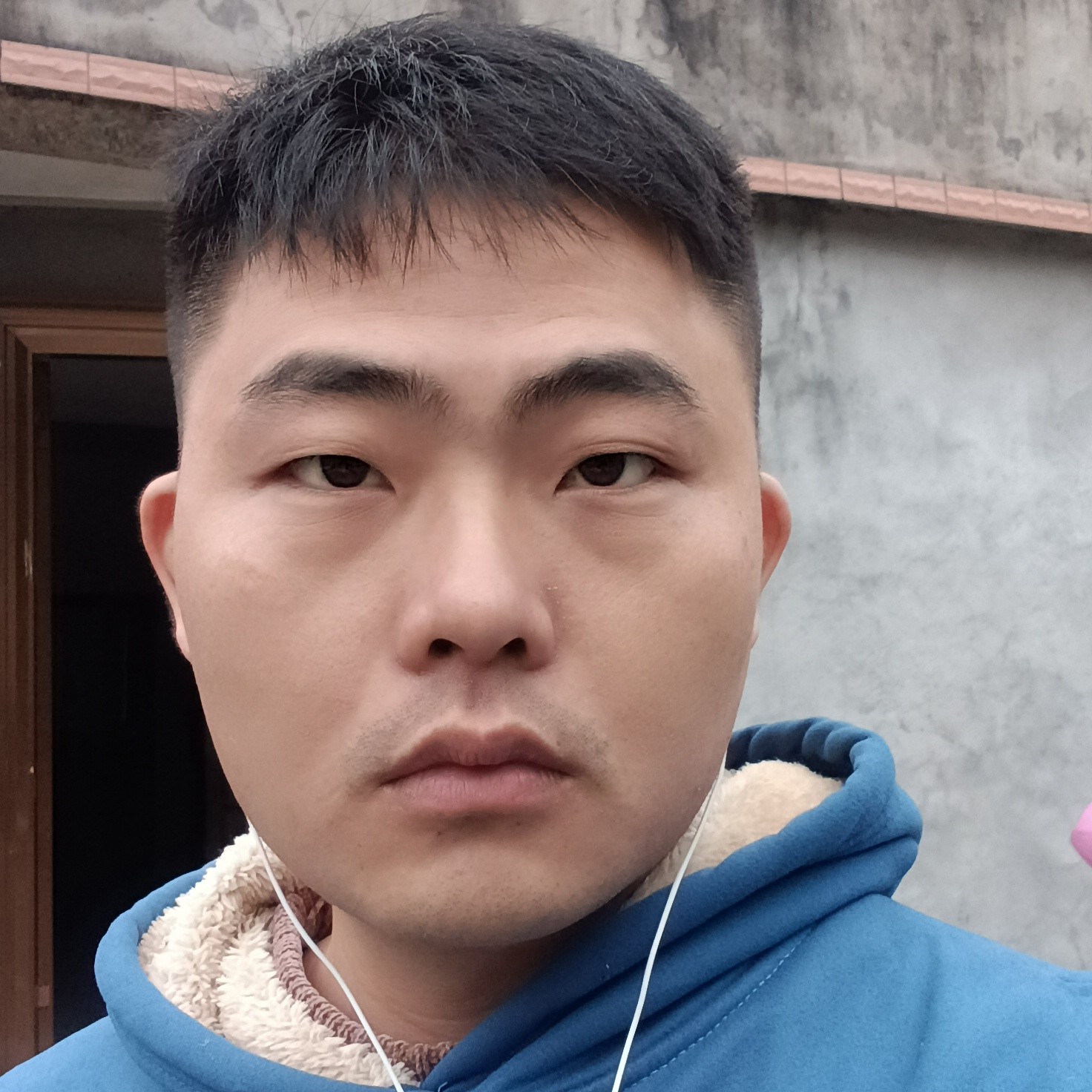 许峥填的照片