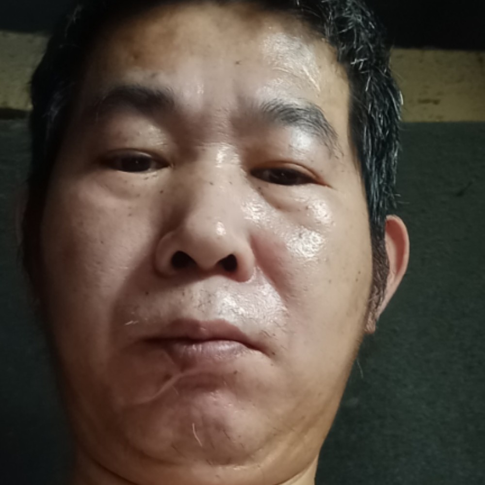 口红平淡的照片